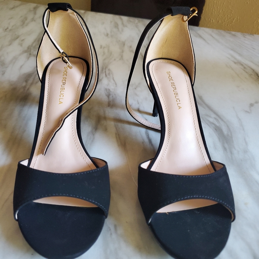 Woman shoes